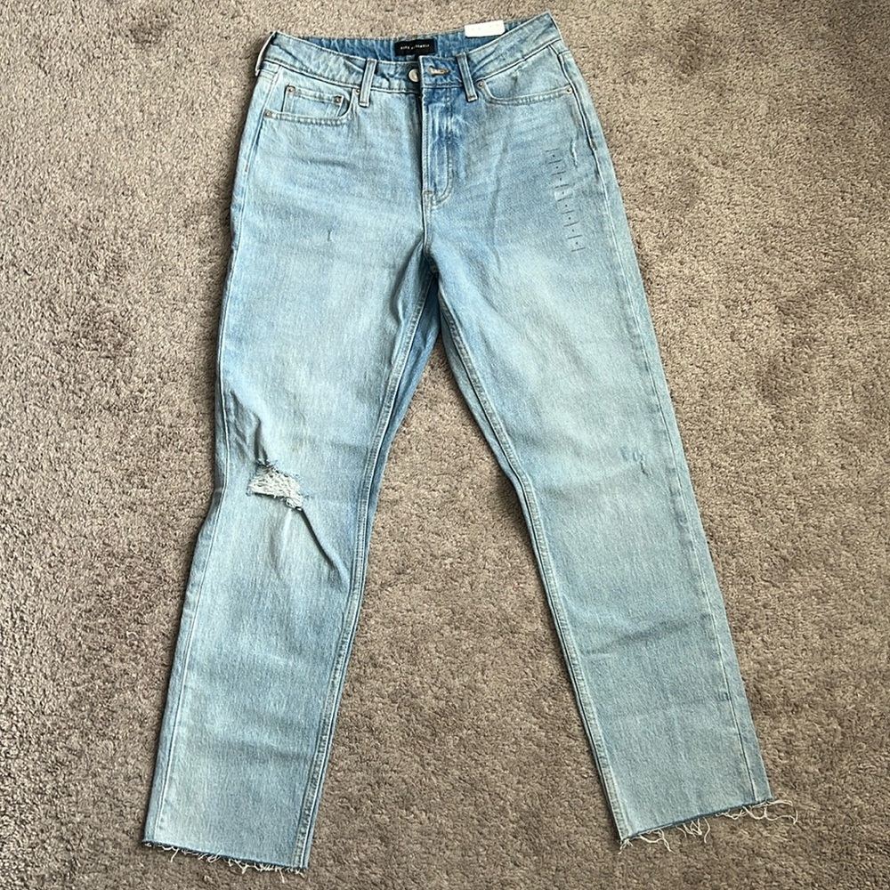 High Rise Straight Jean | Free Assembly